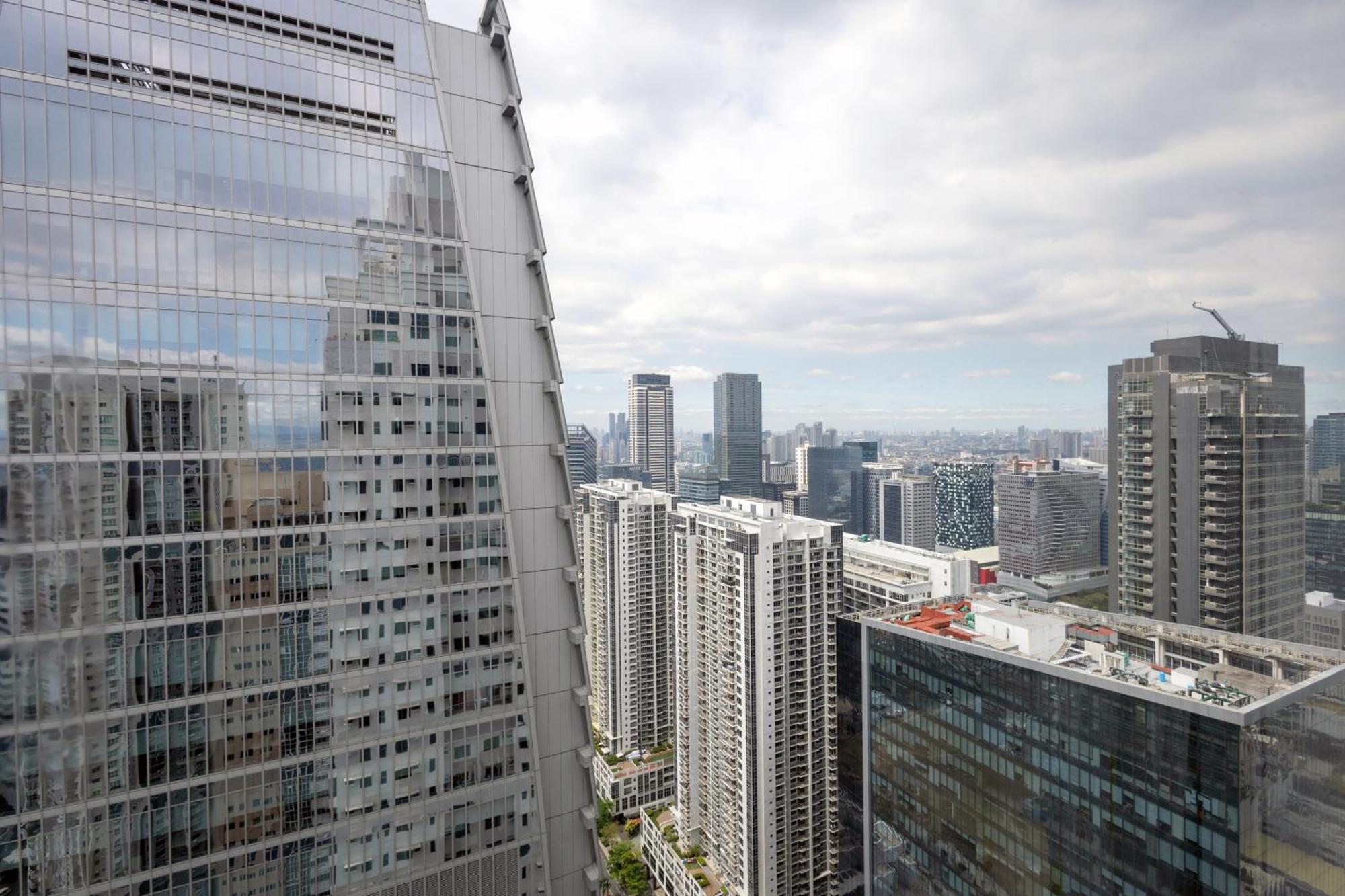 New 2Br Of 86Sqm With Parking & Netflix In Bgc Apartment มะนิลา ภายนอก รูปภาพ